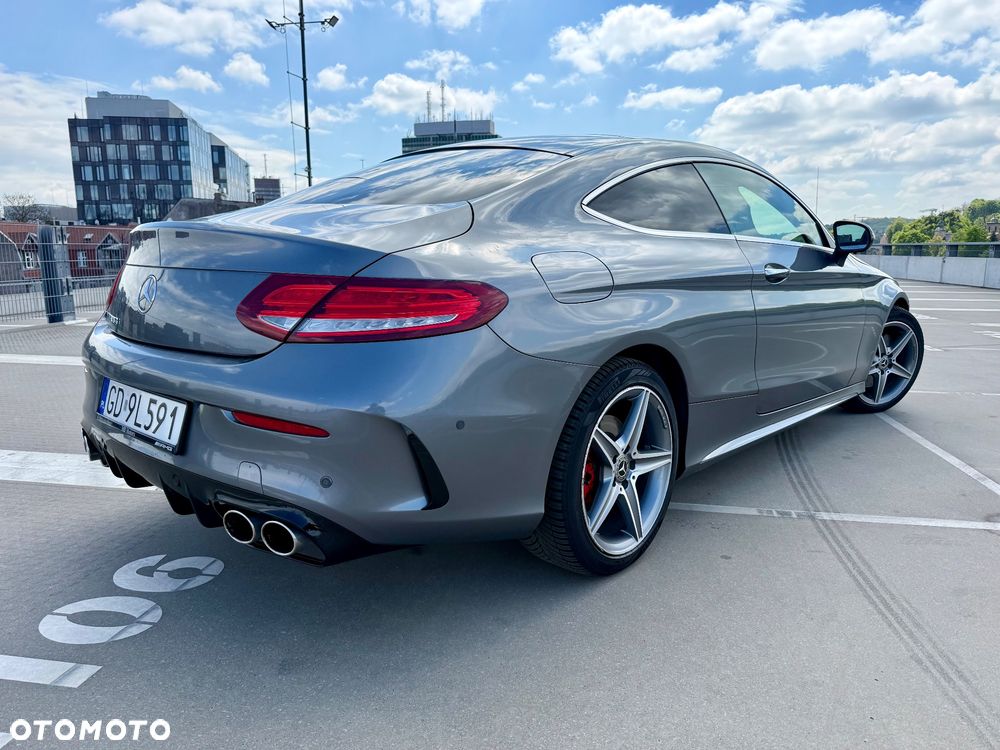 Mercedes-Benz Klasa C 300 7G-TRONIC AMG Line - 3