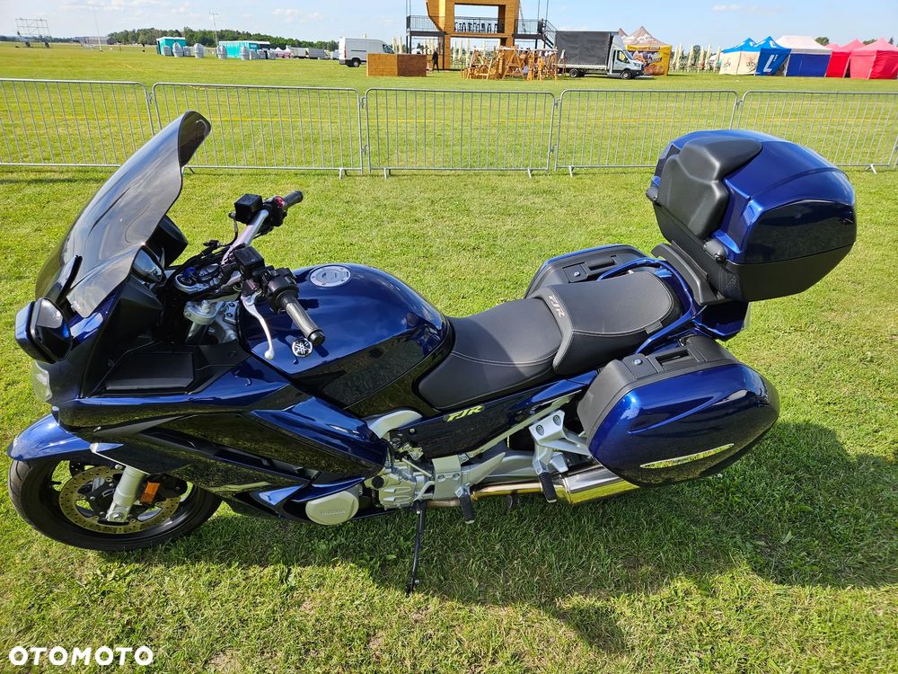 Yamaha FJR - 10