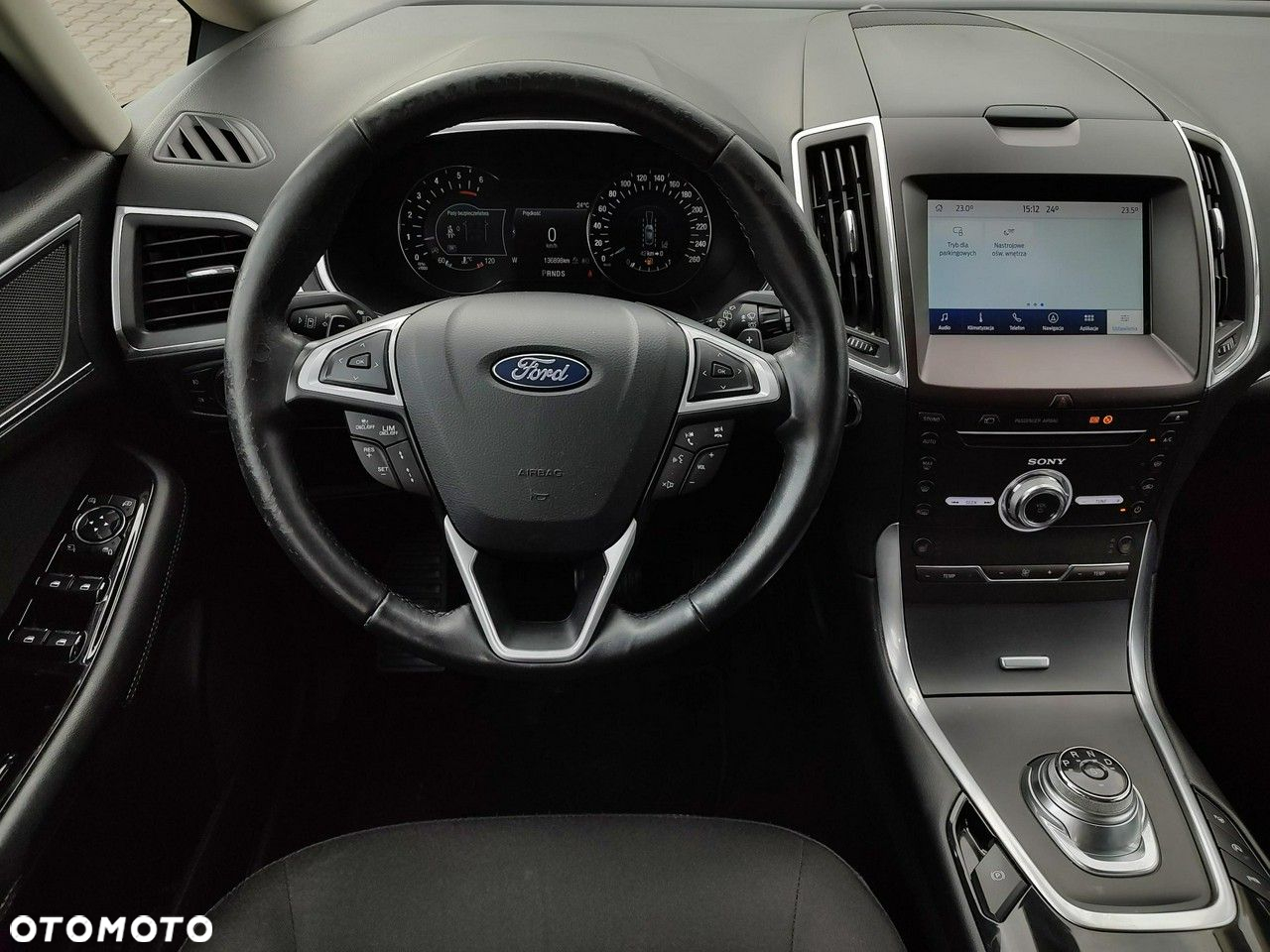 Ford Galaxy - 13