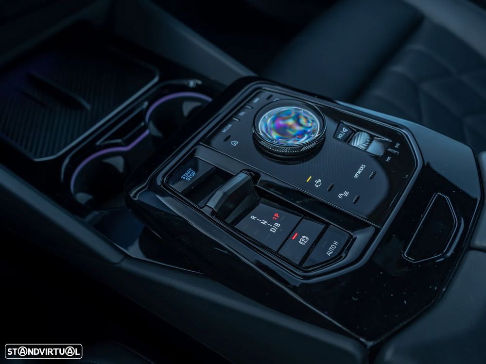 BMW i5 Touring eDrive40 - 22