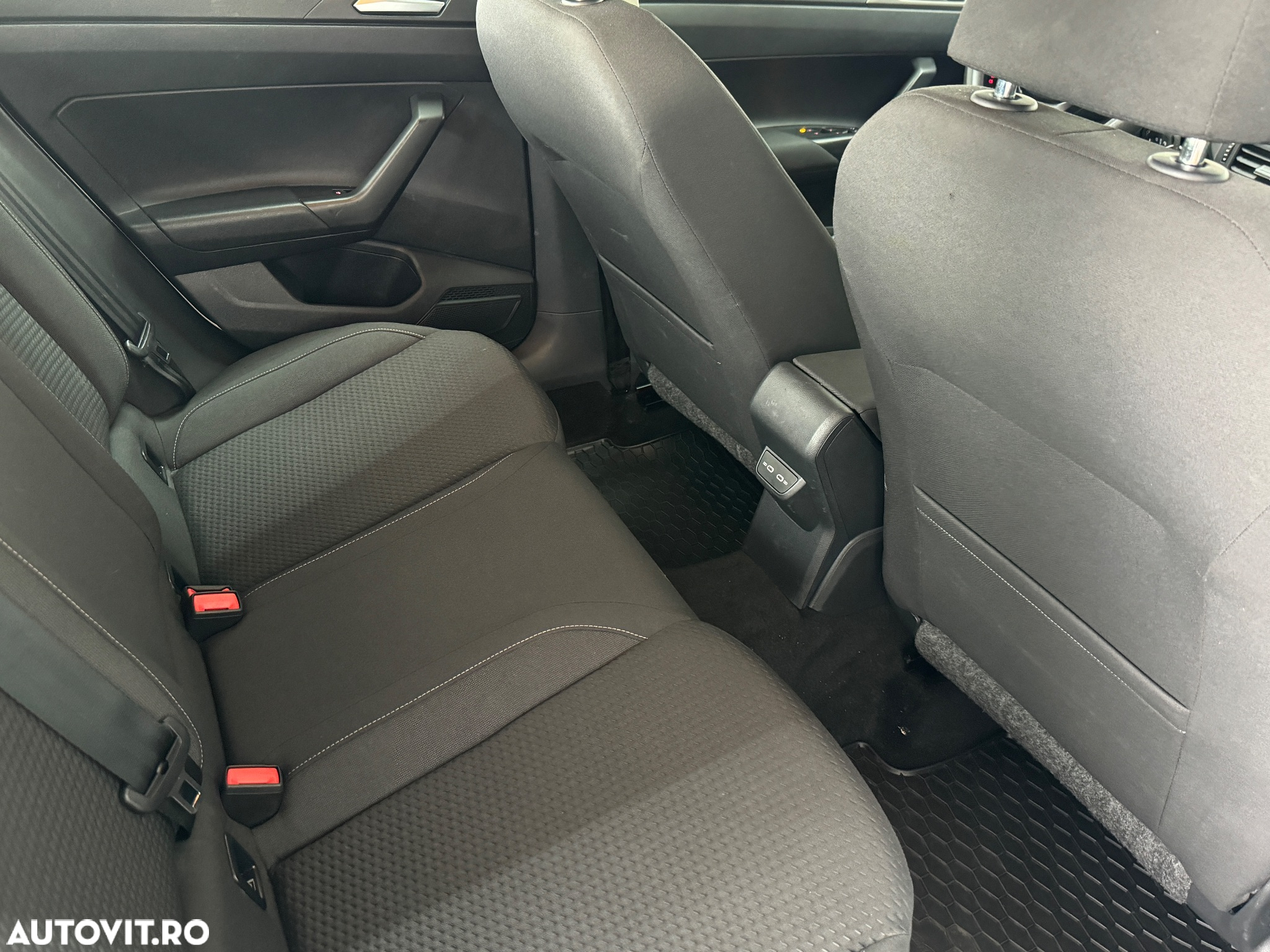 Volkswagen Polo 1.0 TSI Comfortline - 19