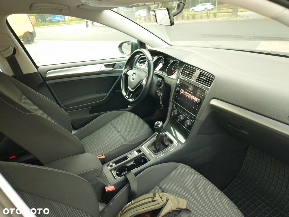 Volkswagen Golf 1.6 TDI BMT Start - 8