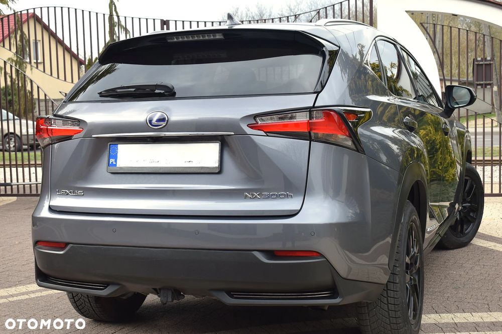 Lexus NX 300h Prestige AWD - 13