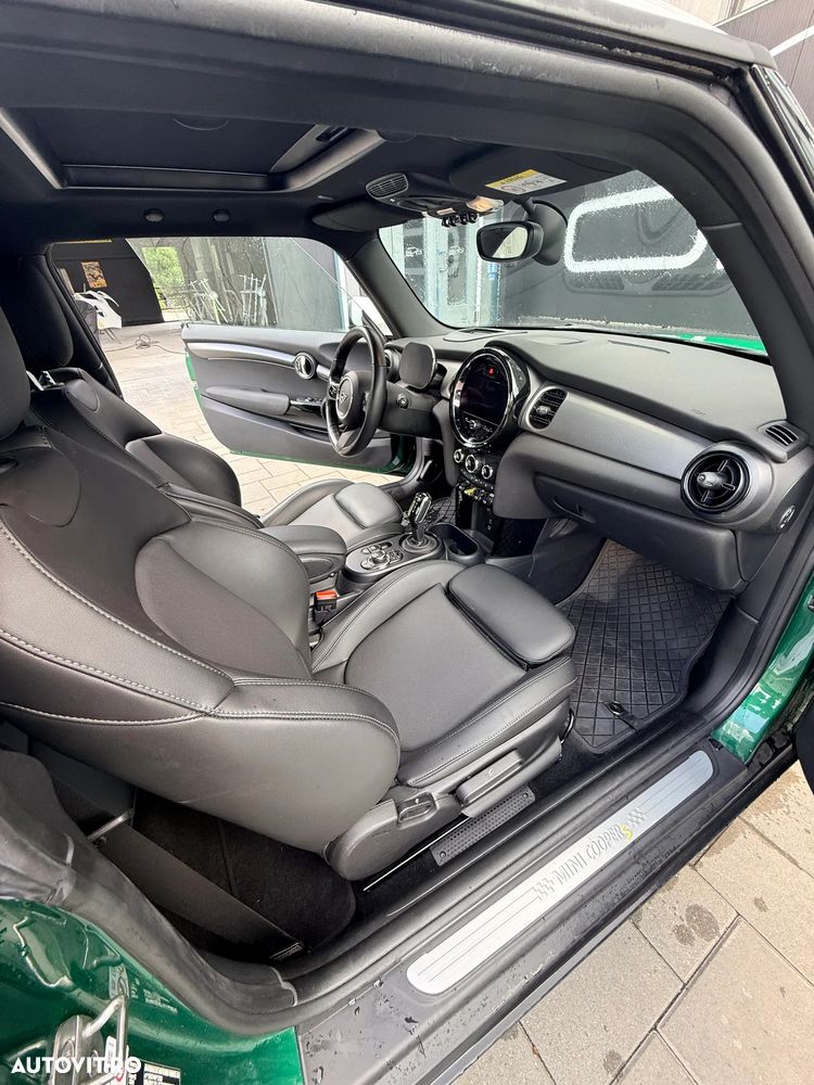 Mini Cooper SE Standard - 3