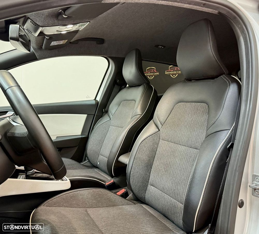 Renault Clio 1.0 TCe Techno CVT - 8