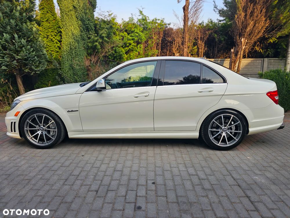 Mercedes-Benz Klasa C 63 AMG 7G-TRONIC - 10