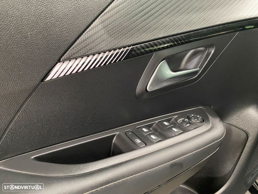 Peugeot e-208 50 kWh Style - 16