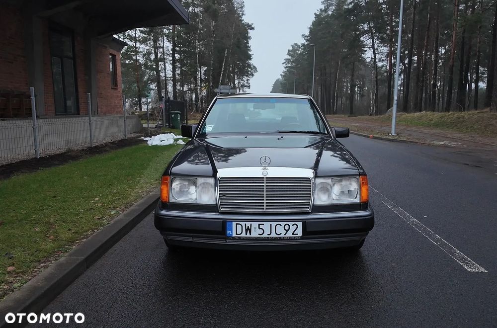 Mercedes-Benz Klasa E - 5