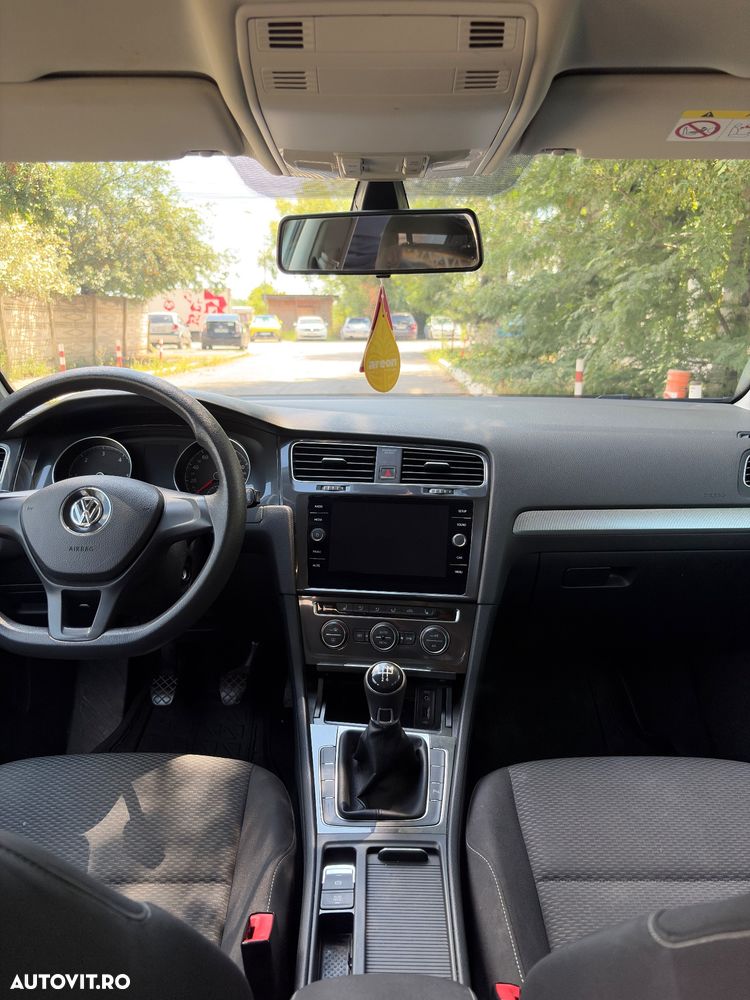 Volkswagen Golf 1.6 TDI Trendline - 19