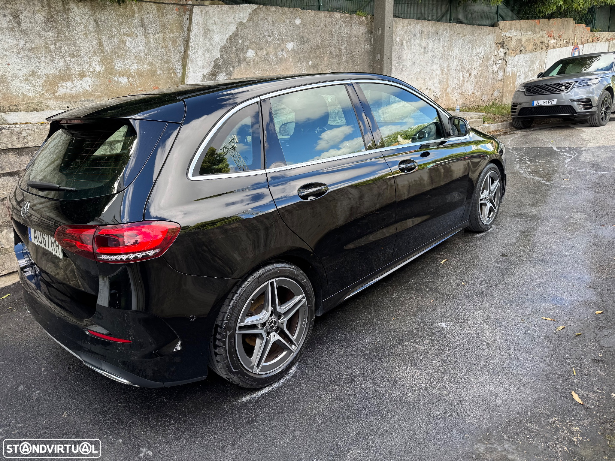 Mercedes-Benz B 180 d AMG Line - 8