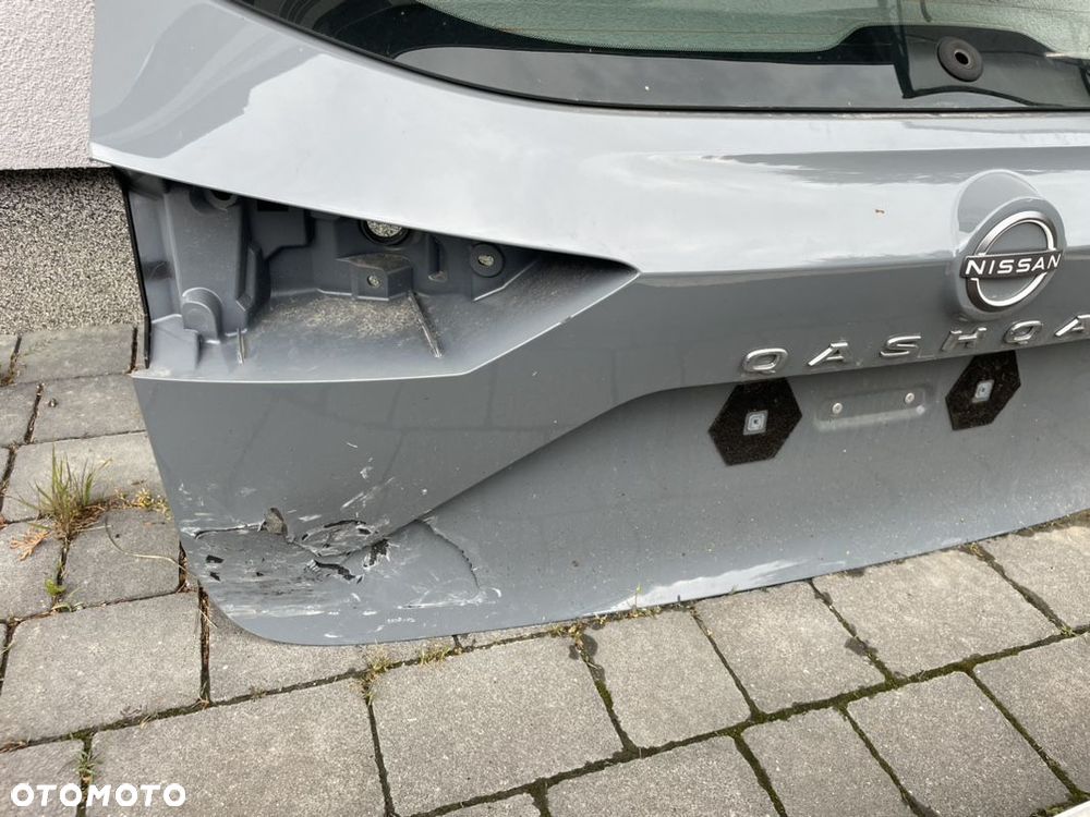 Nissan Qashgai 2021- szyba tył klapa - 2