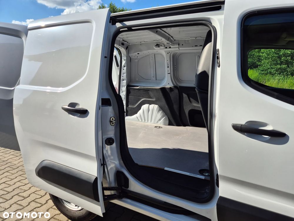 Opel Combo - 24