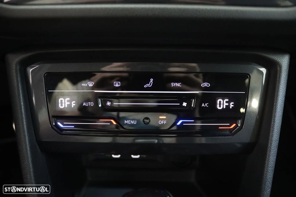 VW Tiguan 2.0 TDI R-Line DSG - 18