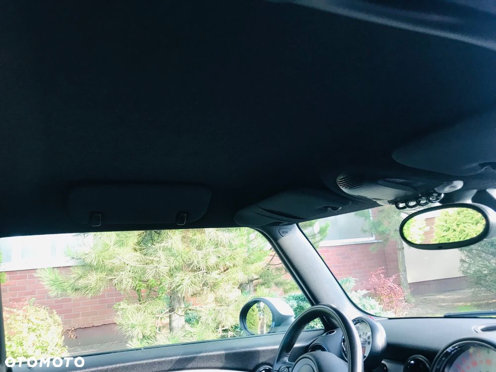 MINI Cooper Standard - 16