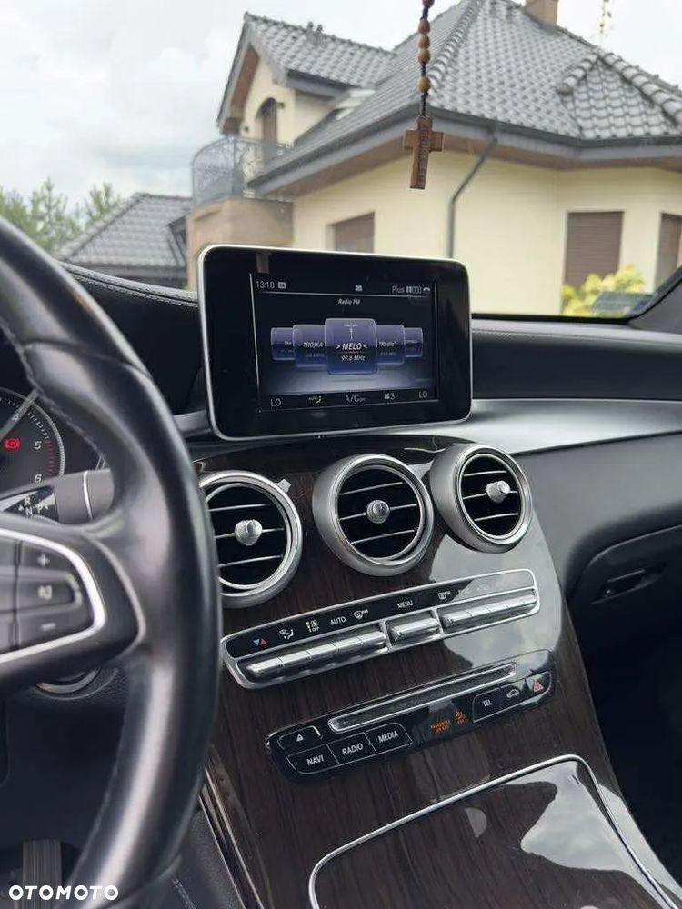 Mercedes-Benz GLC 220 d 4-Matic - 24