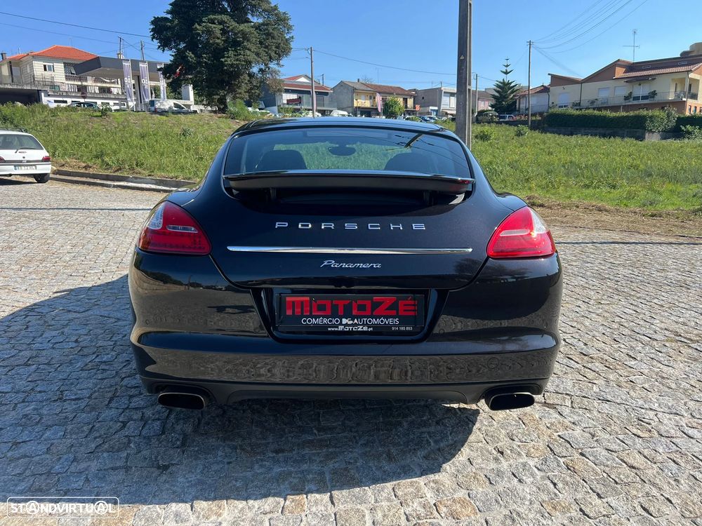 Porsche Panamera Platinum Edition - 4