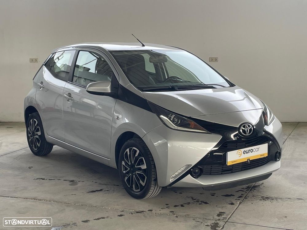 Toyota Aygo x-play - 7