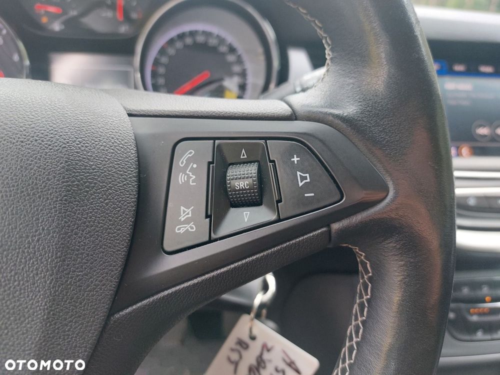 Opel Astra - 17