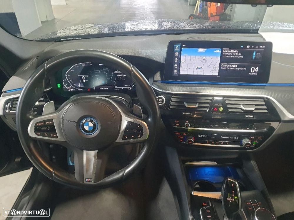 BMW 530 e Pack M - 4