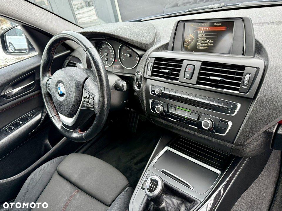 BMW Seria 1 116i Sport Line - 30