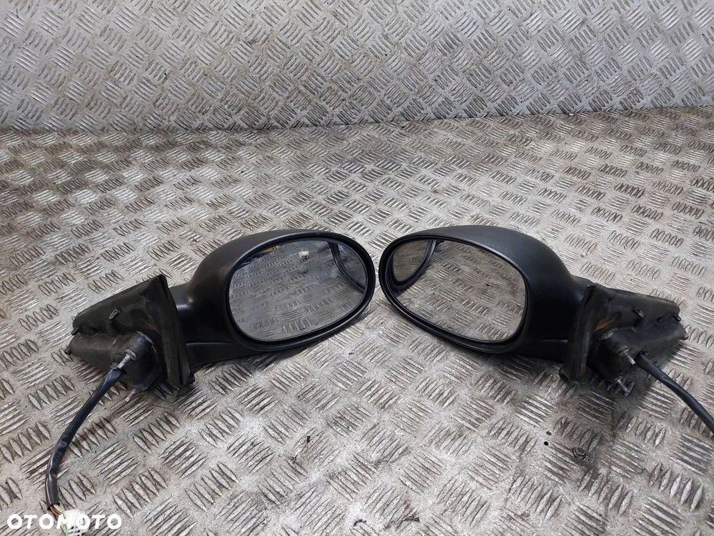 LUSTERKO LEWE + PRAWE ELEKTRYCZNE CHRYSLER  SEBRING II 5 PIN - 5