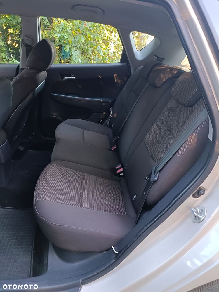Hyundai i30 1.6 Comfort - 7