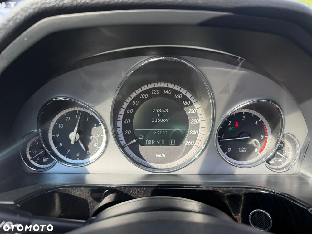 Mercedes-Benz Klasa E 220 BlueTEC 7G-TRONIC Avantgarde - 22
