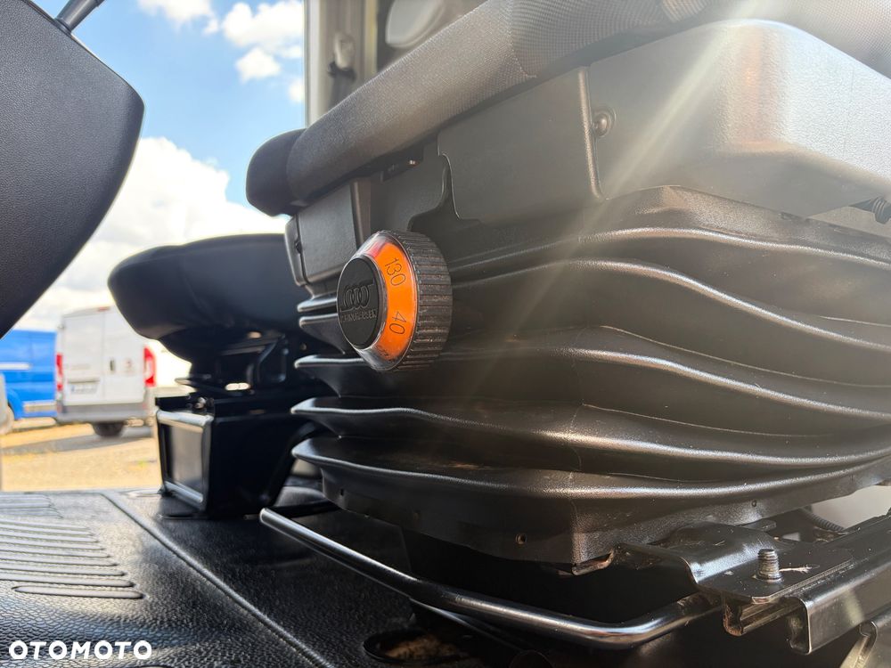 Renault Master - 36