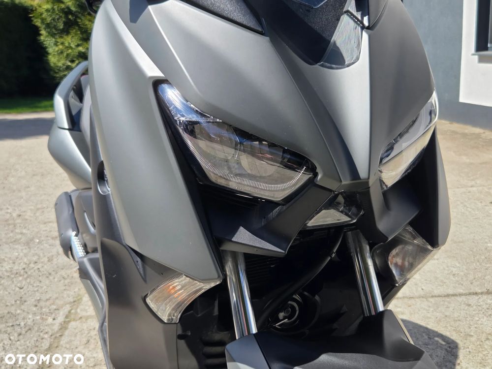 Yamaha X-max - 9