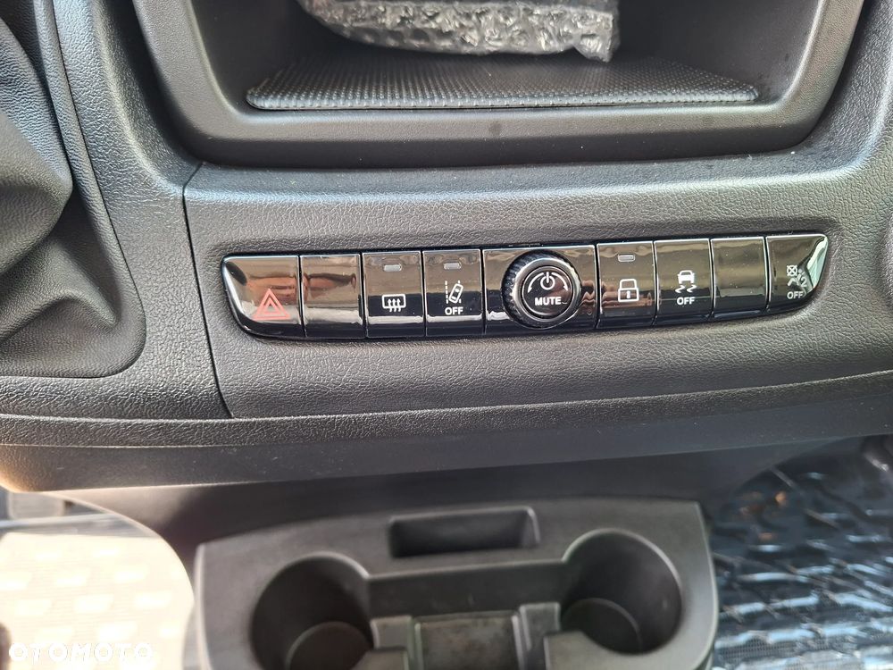 Fiat OD RĘKI , SUPER CENA , Izoterma +Zanotti Z350 chłodzenie/grzanie - zabudowa 8palet - 34