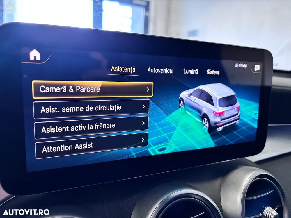 Mercedes-Benz GLC 300 e 4Matic 9G-TRONIC AMG Line Advanced - 9