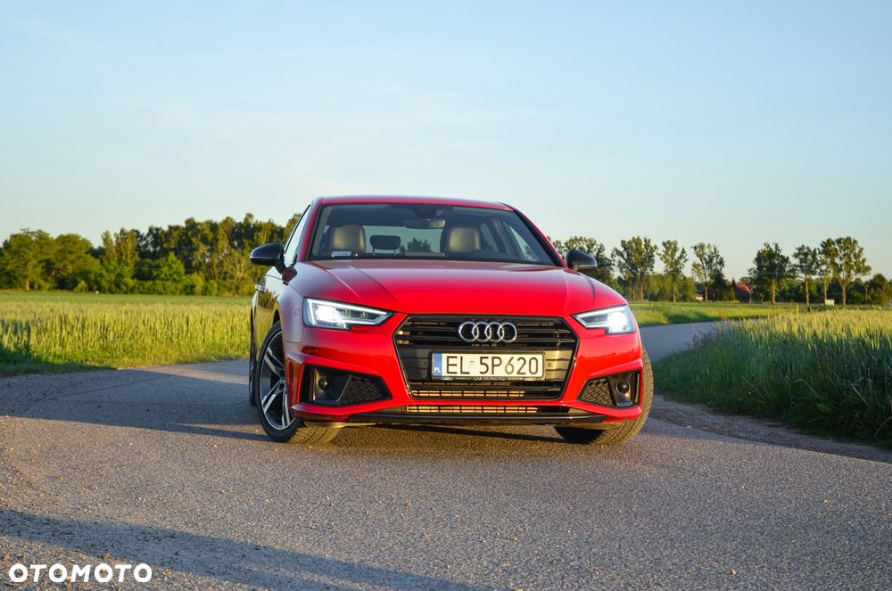 Audi A4 Limousine 35 TFSI mHEV S Line S tronic - 40