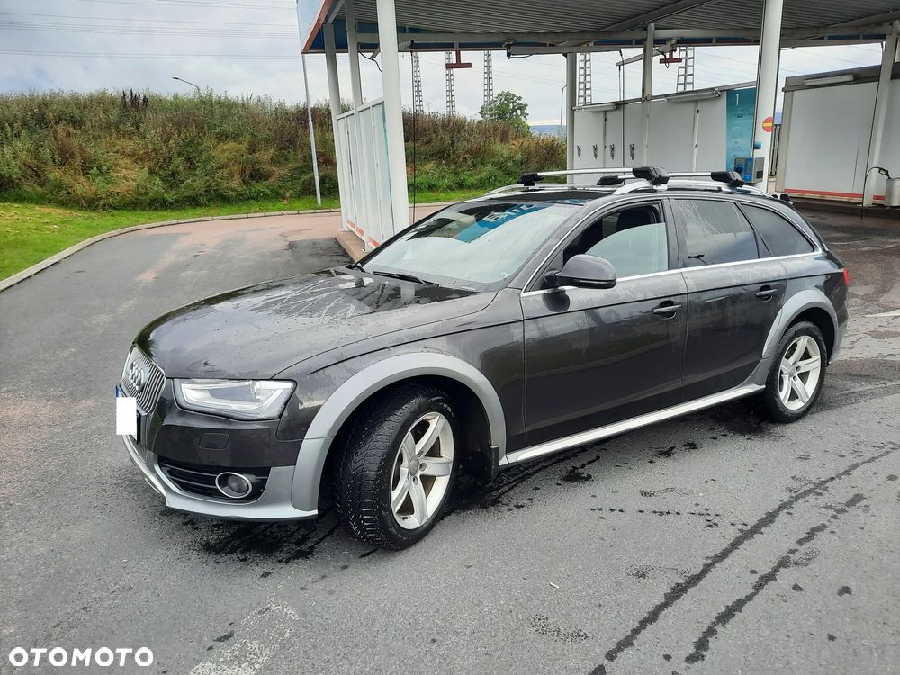 Audi A4 Allroad 2.0 TDI Quattro S tronic - 4