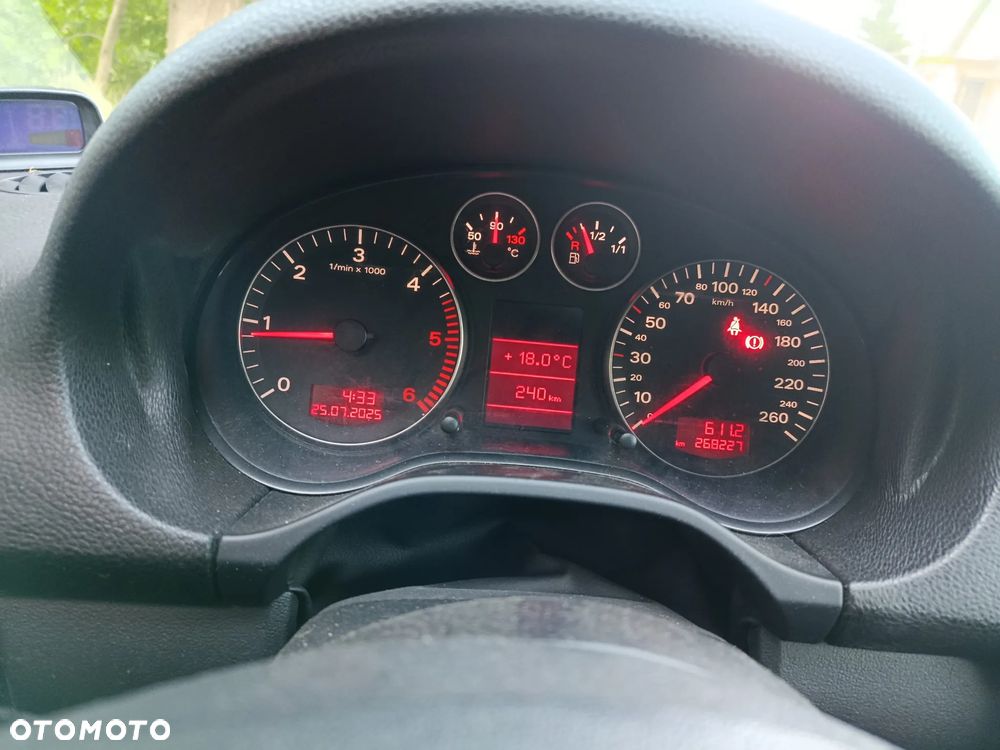 Audi A3 3-drzwiowe 1.9 TDI Ambition - 9