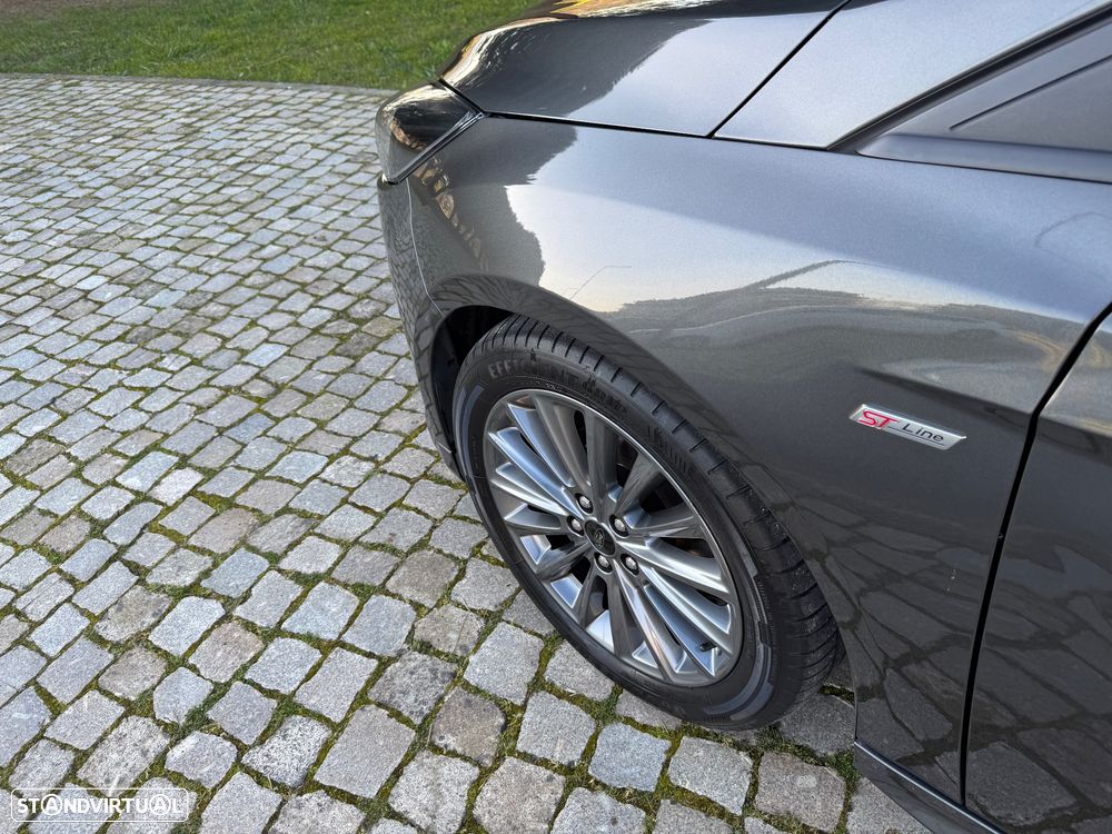 Ford Focus SW 1.5 TDCi EcoBlue ST-Line - 27