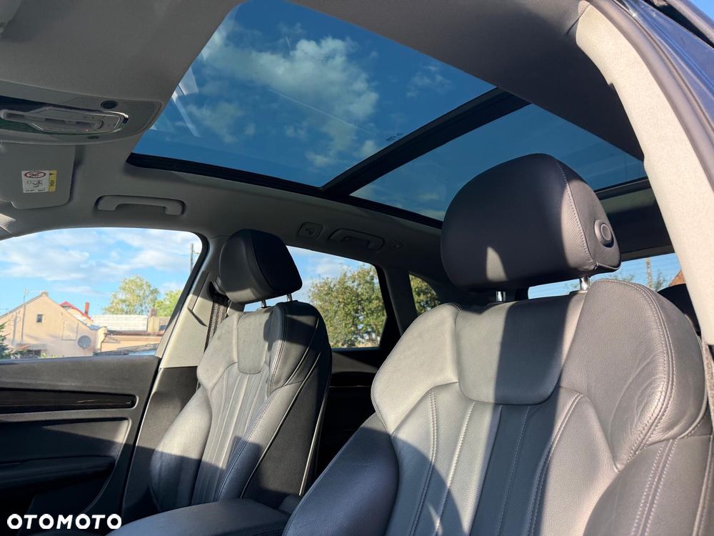 Audi Q5 50 TFSI e Quattro S tronic sport - 13