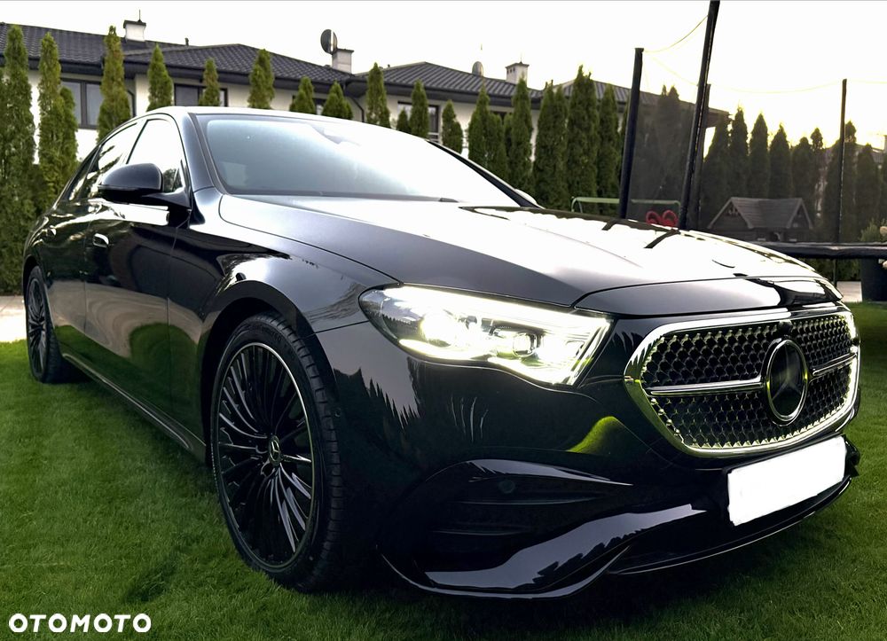 Mercedes-Benz Klasa E 220 d 4-Matic AMG - 22