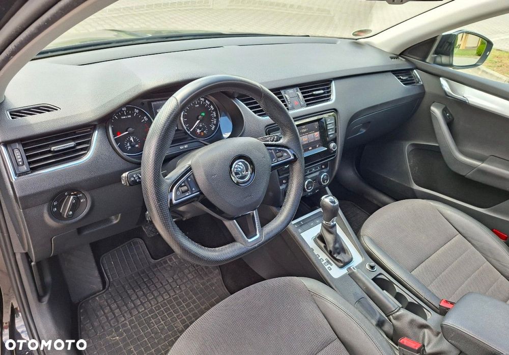 Skoda Octavia - 22