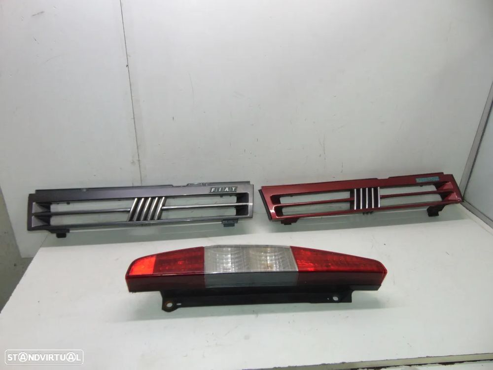 Fiat Uno grelhas/Doblo farolim - 1