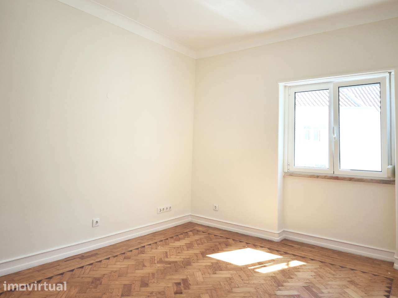 APARTAMENTO T2 PARA ARRENDAR EM ALCÃNTRA - Grande imagem: 4/17