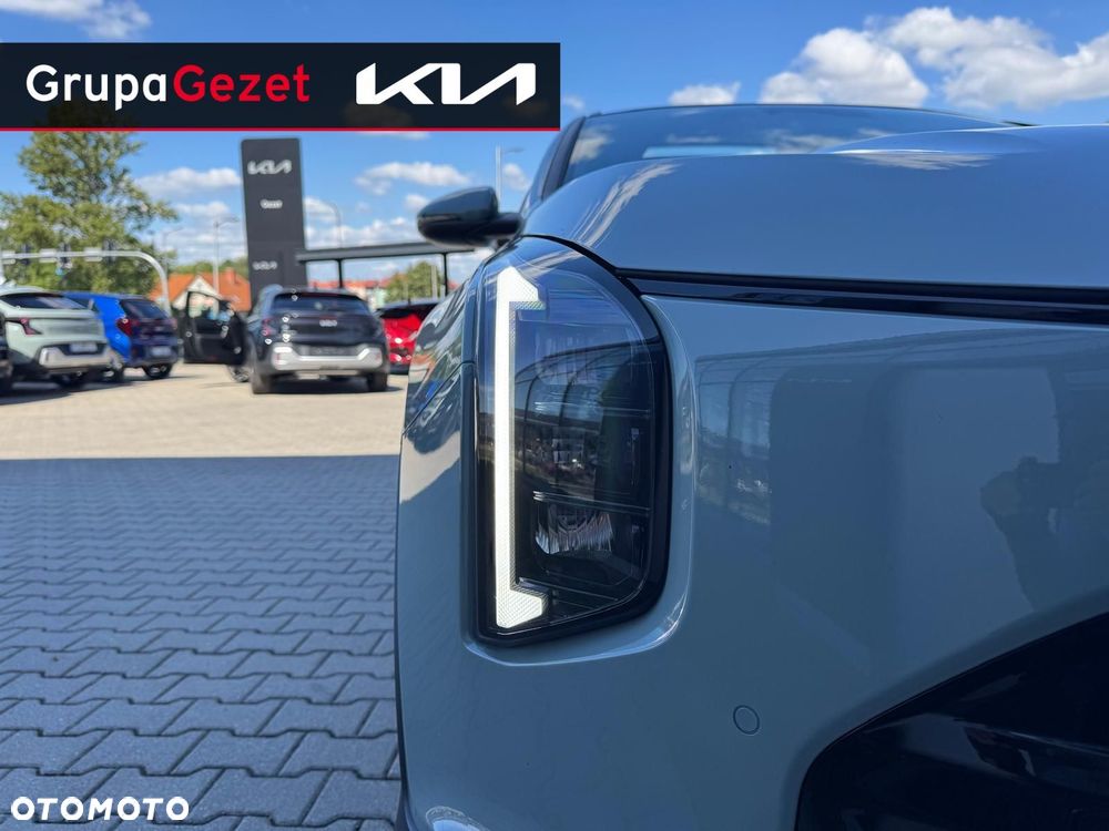 Kia XCeed - 16