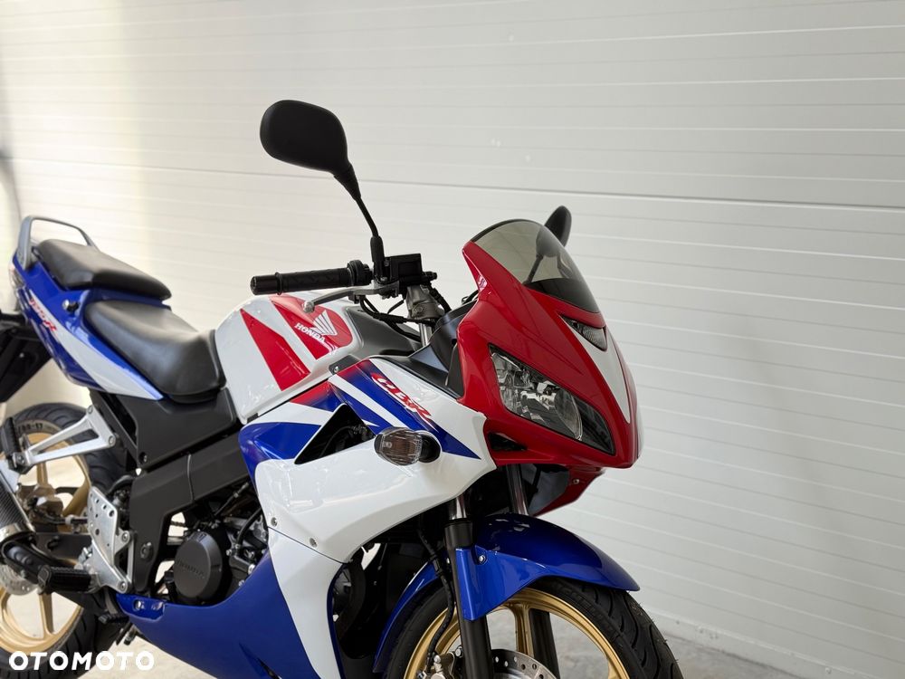 Honda CBR - 7