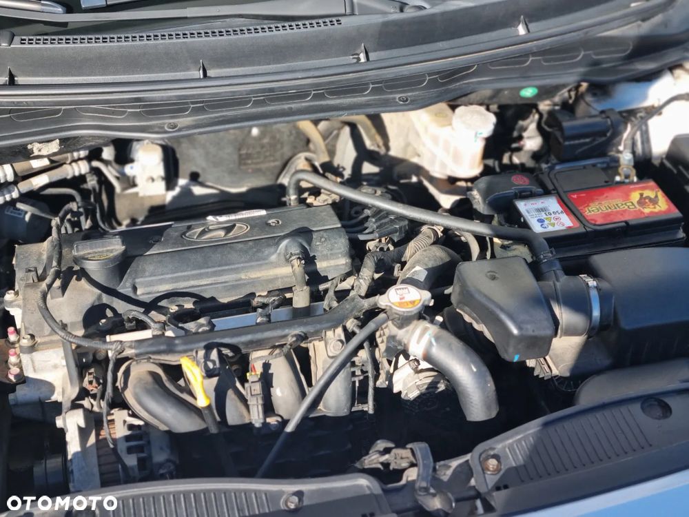 Hyundai i20 - 22