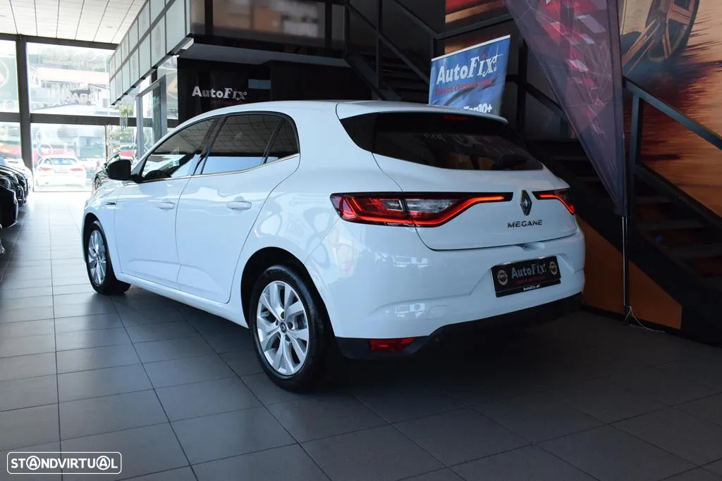 Renault Mégane 1.5 Blue dCi Limited - 4