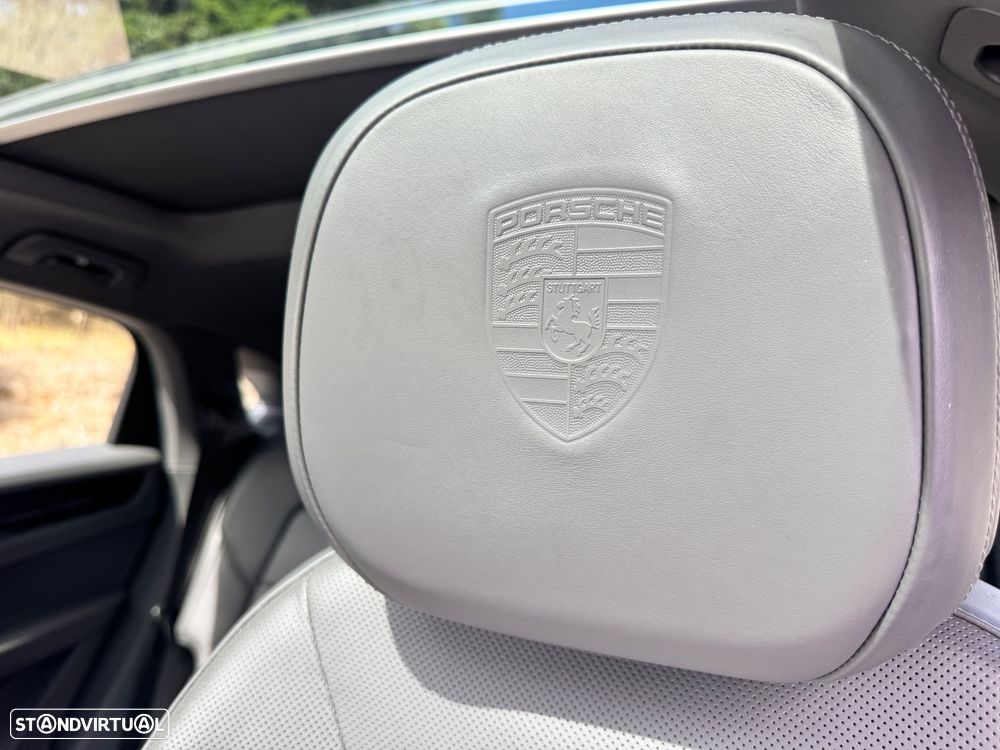 Porsche Cayenne Coupé - 2