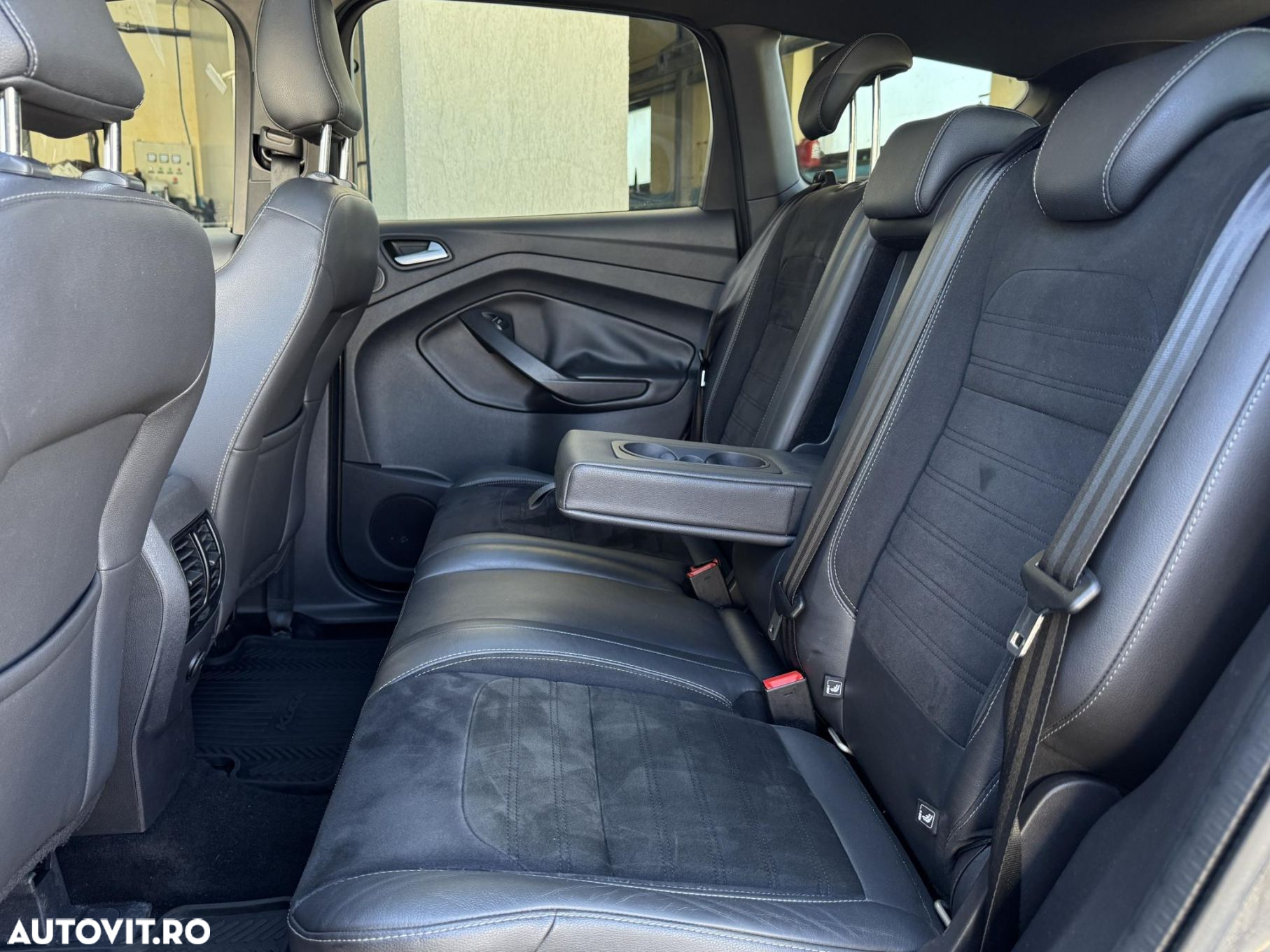 Ford Kuga - 18