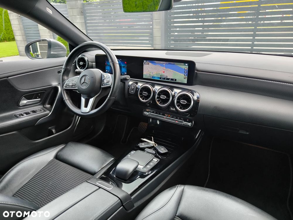 Mercedes-Benz CLA - 18