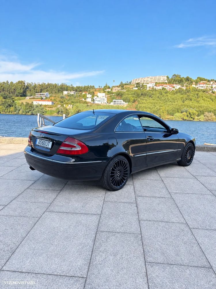 Mercedes-Benz CLK 200 - 4