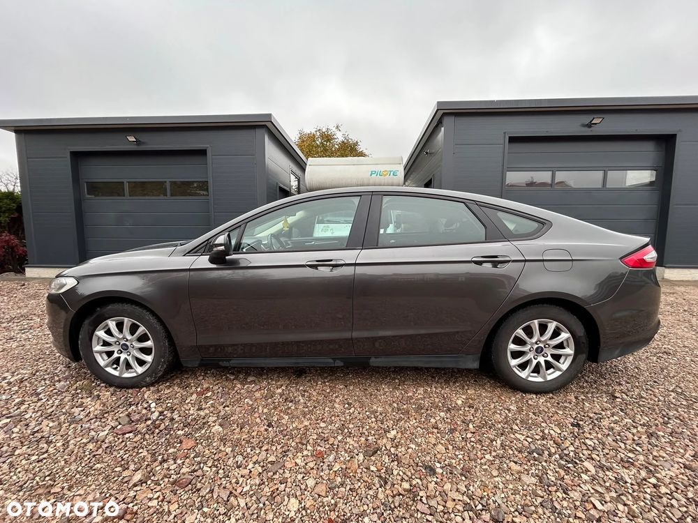 Ford Mondeo - 10