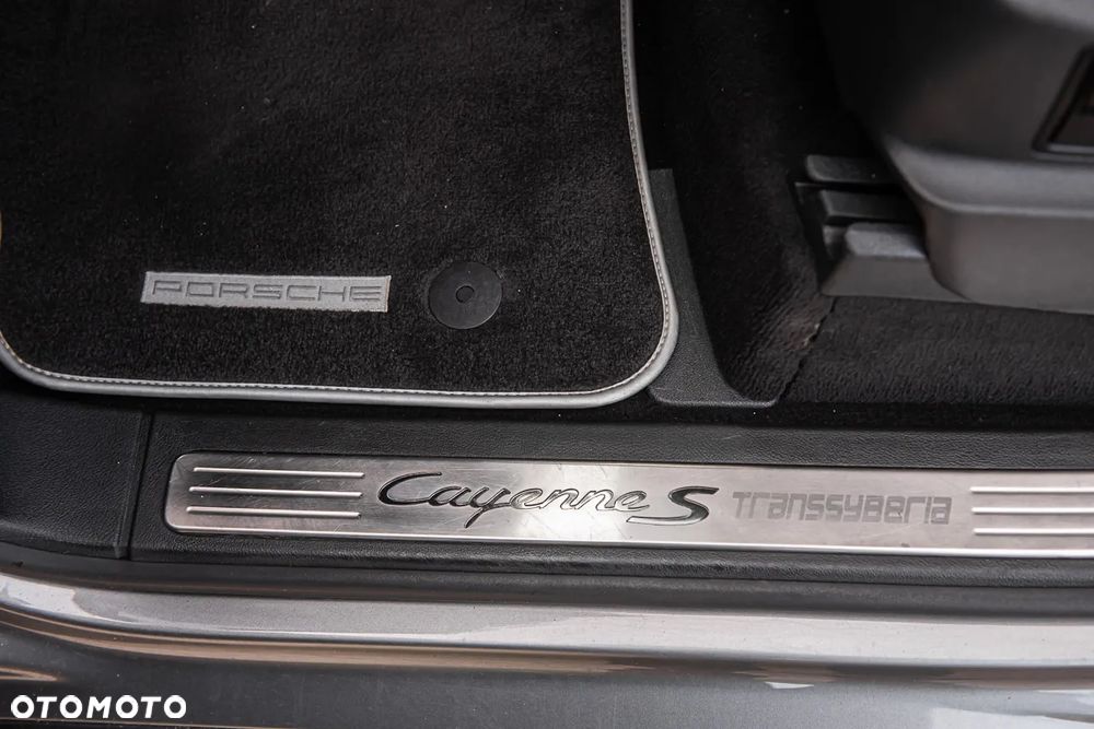Porsche Cayenne S Tiptronic S Transsyberia - 25